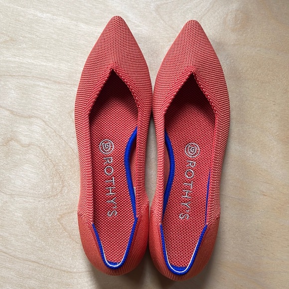Rothy's Shoes - Retired Persimmon Orange Rothys Point Flat Shoes Size 7.5